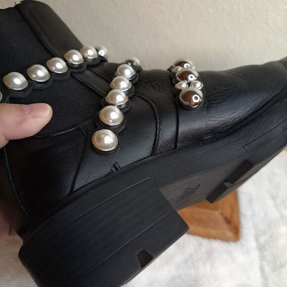 Zara Savida Ankle Boots with Pearl Straps Black Size 6 (36UK) w/1 flaw - Picture 5 of 13